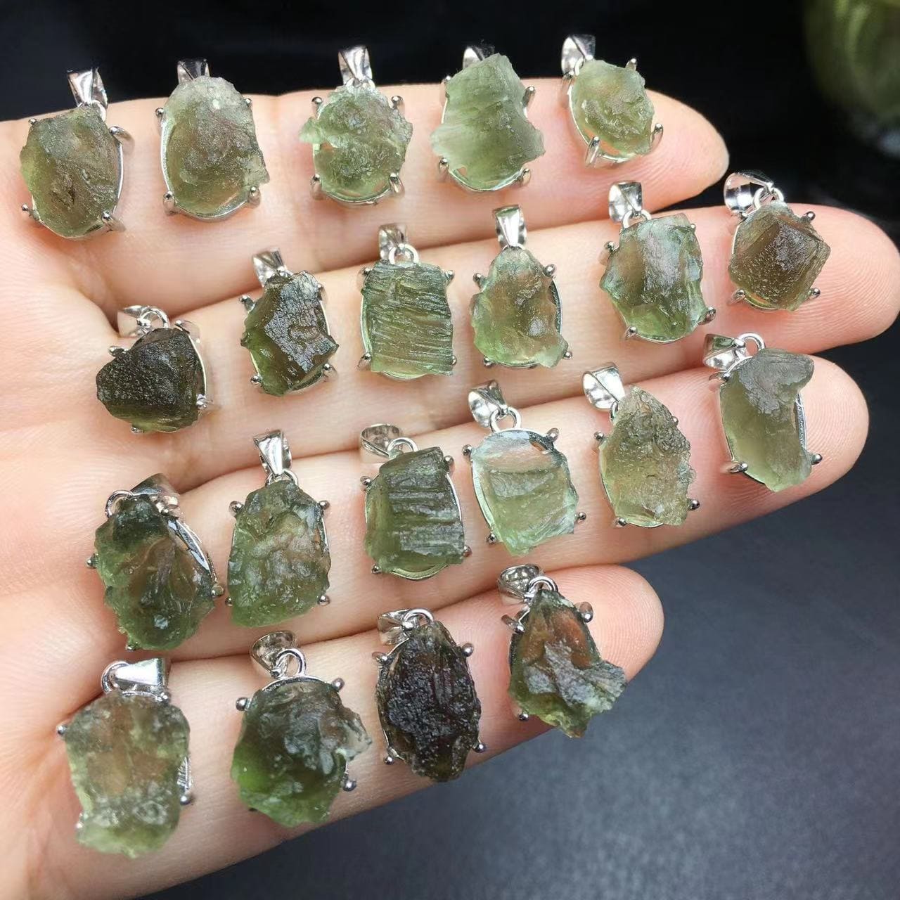 Natural Moldavite gemstone pendant 925 silver buckle